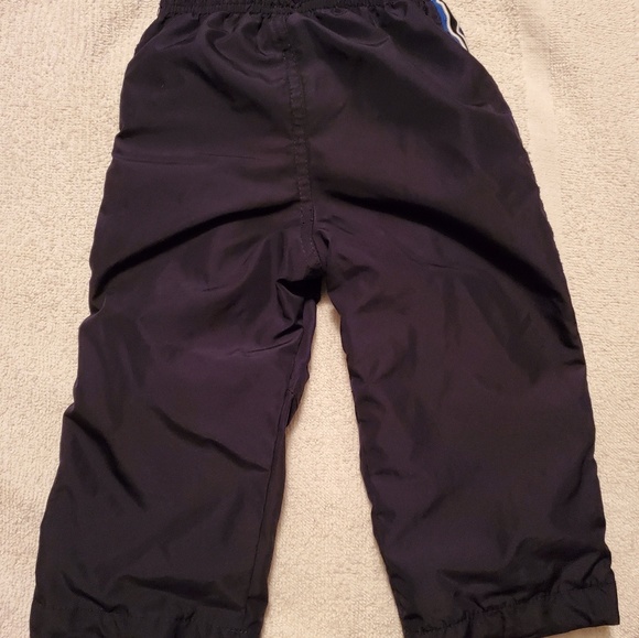 Oshkosh rain pants - Picture 3 of 3